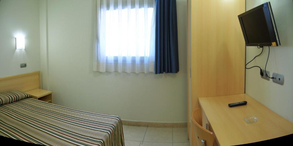 Hotel Blauet By Bossh Hotels El Prat de Llobregat Eksteriør billede