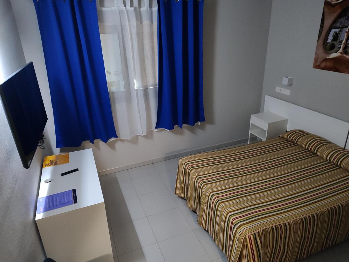 Hotel Blauet By Bossh Hotels El Prat de Llobregat Eksteriør billede
