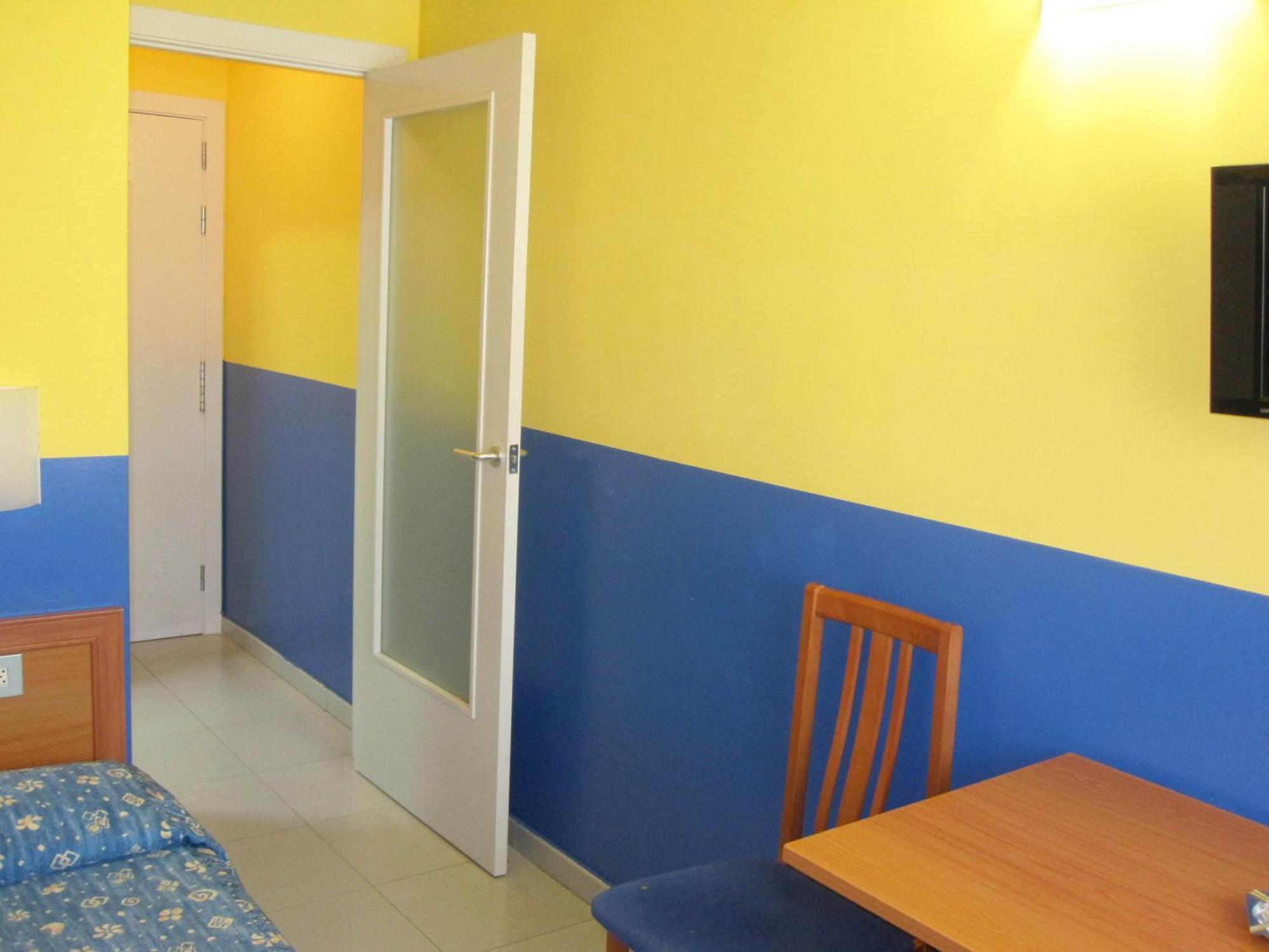 Hotel Blauet By Bossh Hotels El Prat de Llobregat Eksteriør billede