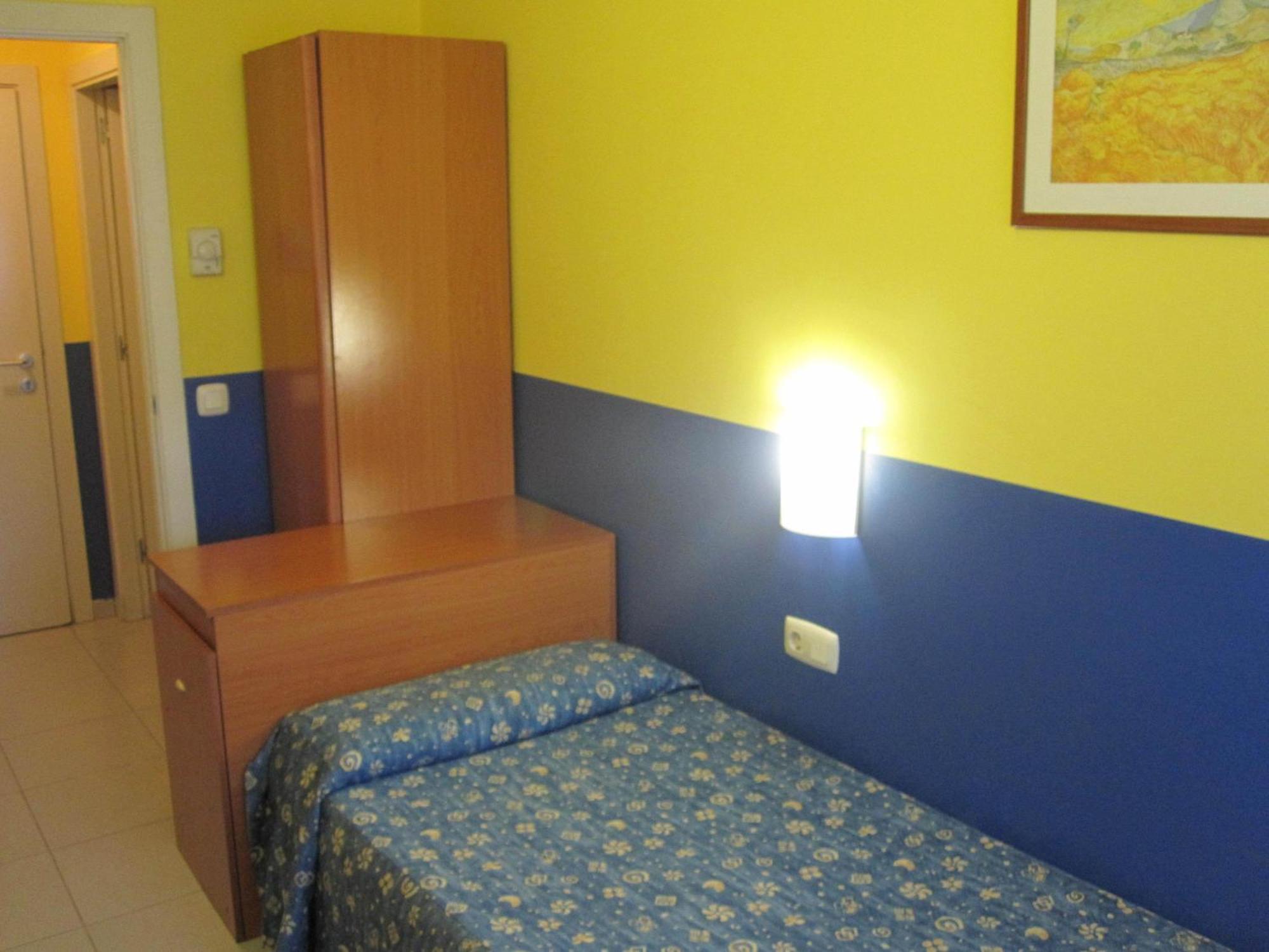 Hotel Blauet By Bossh Hotels El Prat de Llobregat Eksteriør billede